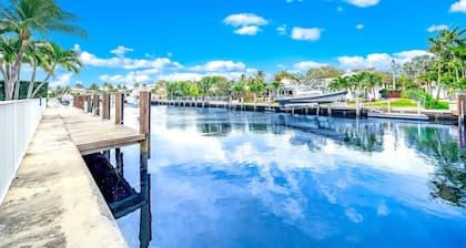 Heated Pool! Waterfront+Pool Table! Close 2 Beach!