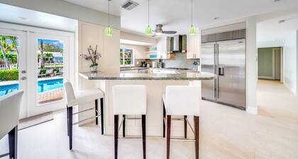 Heated Pool! Waterfront+Pool Table! Close 2 Beach!