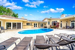 Outdoor pool, a heated pool