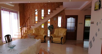 Hajnal Apartment
