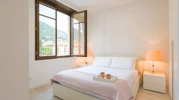 Apartment, 1 Bedroom | 1 bedroom, hypo-allergenic bedding, down comforters, iron/ironing board