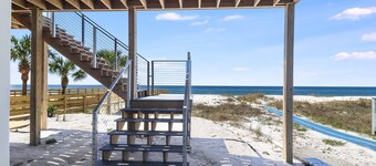 Beachfront Paradise Awaits You!!