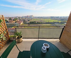 View from room - B&B Domus Teano (Rome)