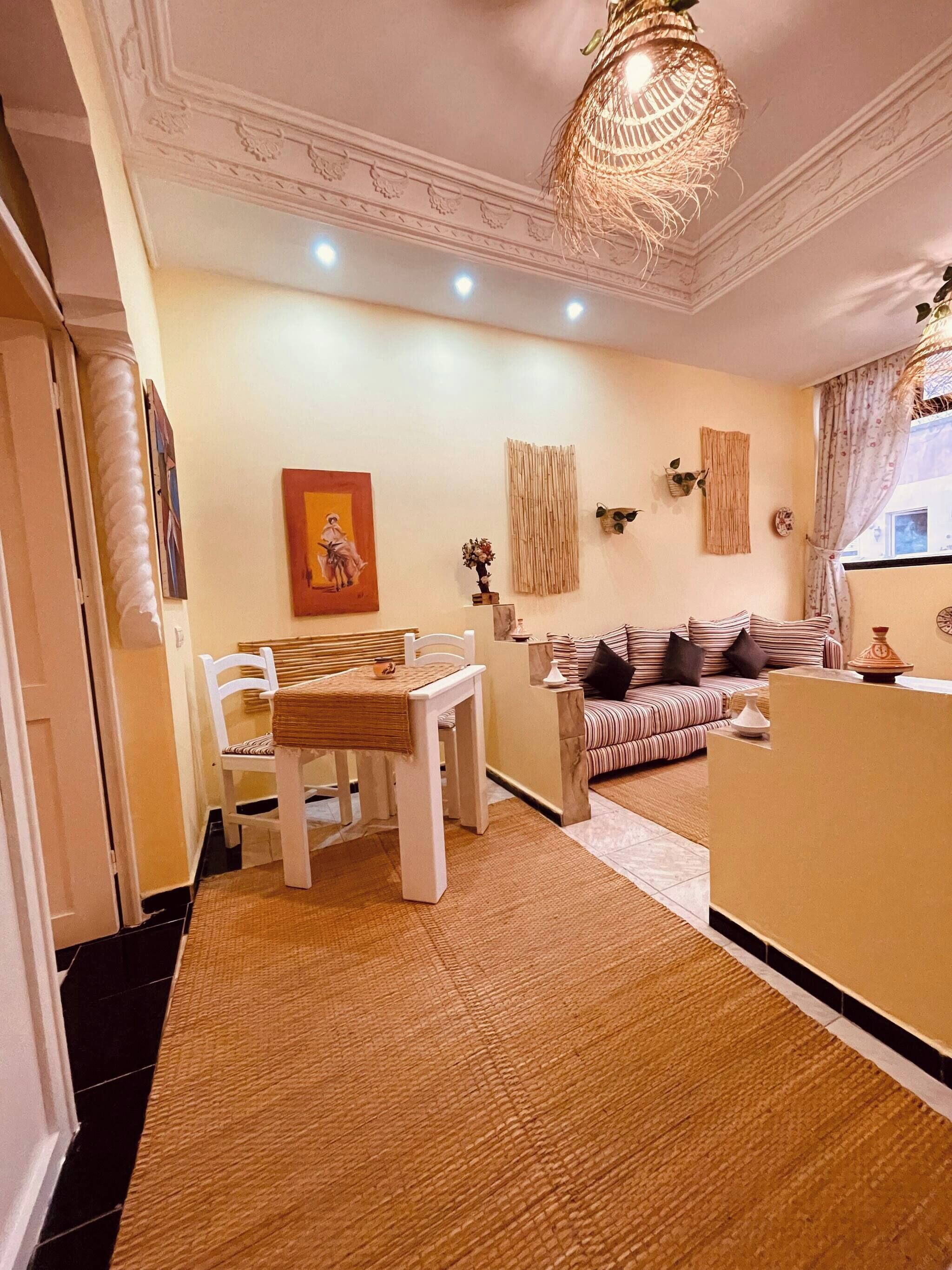 Appartement, 1 chambre, fumeurs, vue ville | Restauration