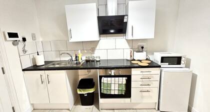 Great value Bath Street Apartment.