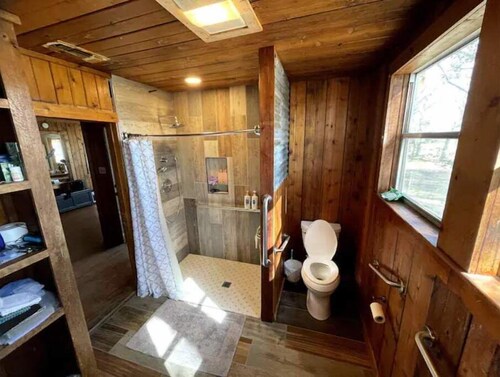 The Baugh Farm-Country Living near ATX
