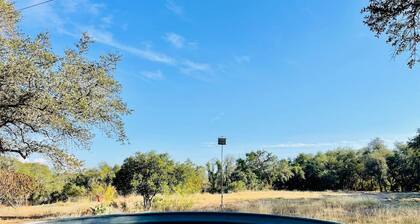 Cozy Cabin w Pvt Heated Pool Under Epic TX Stars