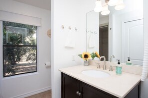 ヘアドライヤー