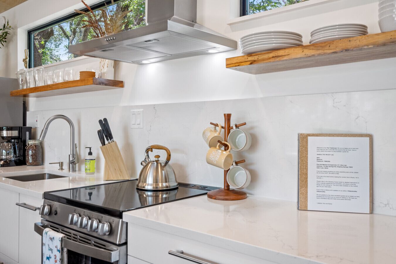 Kühlschrank, Ofen, Herdplatte, Geschirrspüler