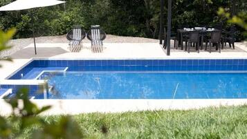 Premium-Villa, Terrasse, Bergblick | Kostenloses WLAN, Bettwäsche