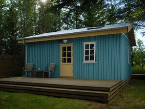Exterior - Backyard Village - Turquoise House (Hveragerði)