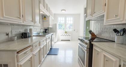 Cardinal Inn ~ Beach Room