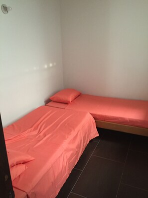 3 chambres, literie fournie
