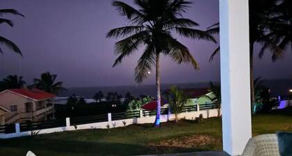 Coconut Breeze SVG - 1 bdrm seaview apt