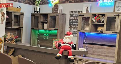 Cozy Suite apartment with a nice view , WiFi in welcoming Whitehall