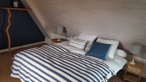 3 bedrooms, iron/ironing board, WiFi - Ker Agak House panoramic sea view Diben port (Plougasnou)