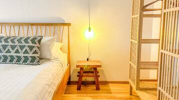 2 bedrooms, desk, iron/ironing board, free WiFi