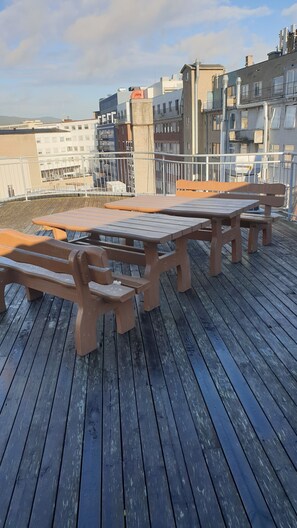 Outdoor dining - Solace Apartment, Oslo Downtown (Oslo)