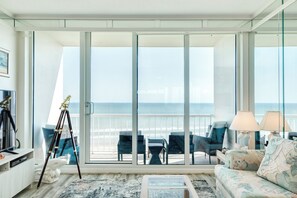 TV - 1202 Elegance By The Sea Hideaway (Galveston)