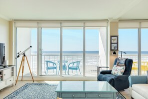 TV - 1104-5 Beachside Comfort Residence (Galveston)