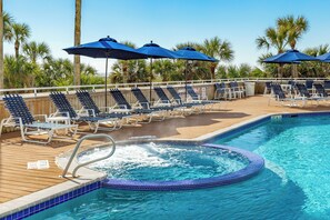 A heated pool - 1210 Water's Edge Hideaway, Direct Beach Access!  Heated Pool! (Galveston)