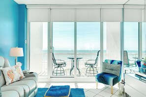 TV - 1210 Water's Edge Hideaway, Direct Beach Access!  Heated Pool! (Galveston)