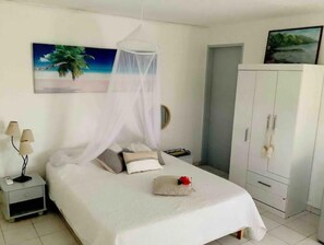 Iron/ironing board, WiFi, bed sheets - Gite Brume de Mer, Proche des Plages du sud (Rivière-Salée)