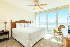 2 bedrooms, iron/ironing board, free WiFi, bed sheets - 0611 Coastal Comfort Beach Residency (Galveston)