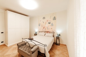 1 chambre, Wi-Fi gratuit, draps fournis