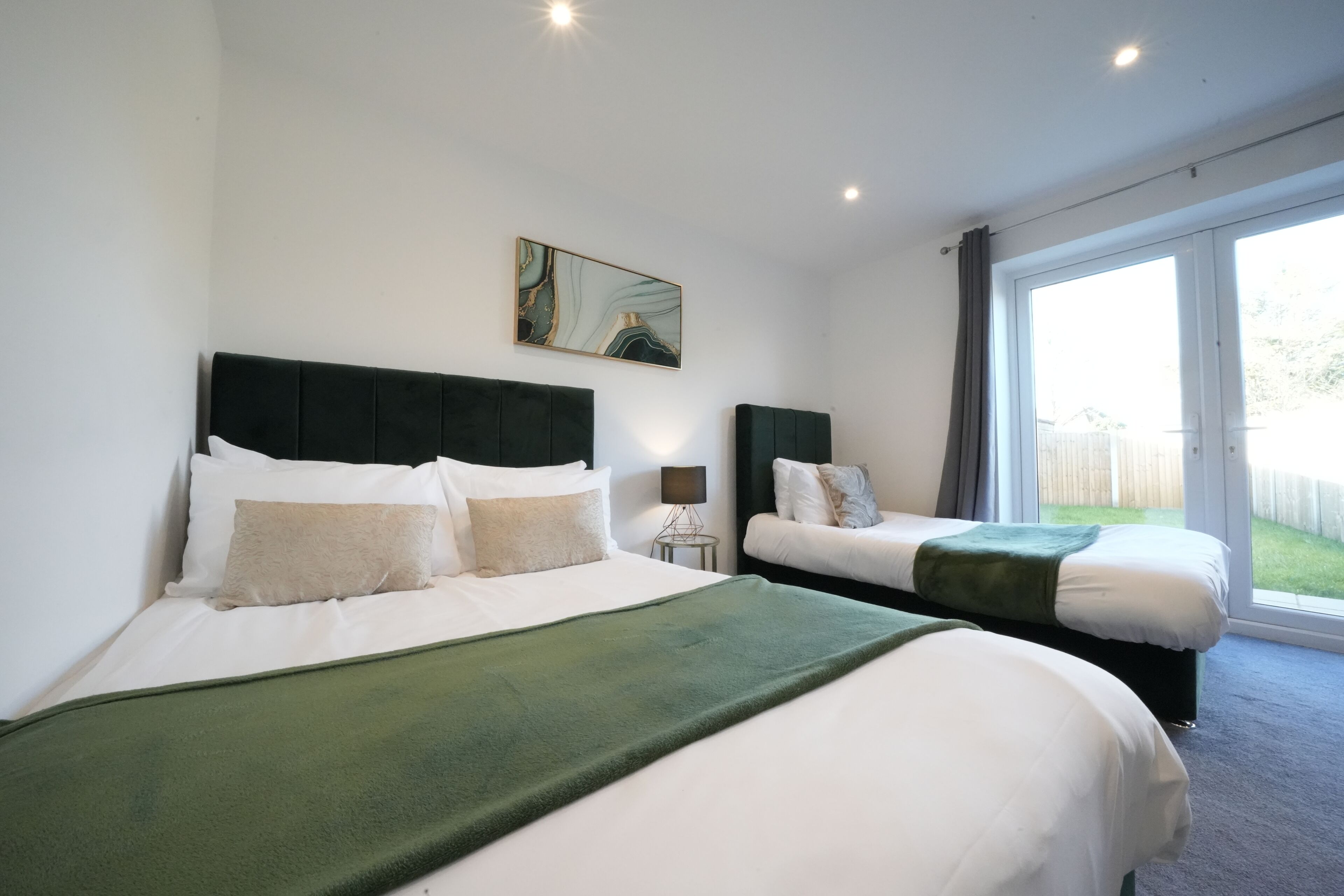 Premium Apartment | 1 bedroom, hypo-allergenic bedding, desk, soundproofing