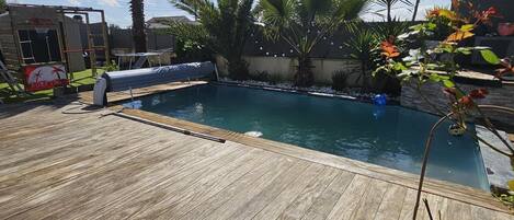 Piscine extérieure, piscine chauffée