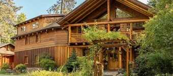 The Lindsay Lodge & Restaurant