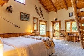 Deluxe Room, River View | Free WiFi, bed sheets - The Lindsay Lodge & Restaurant (Jacksonville)
