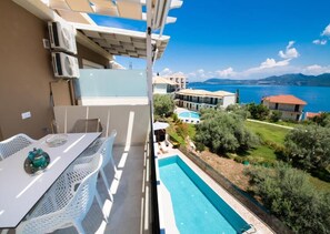 Outdoor dining - MELODIA LEFKADA MEZONETTE (Nikiana)