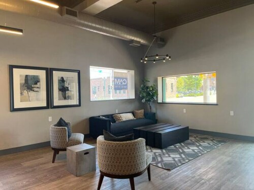 Studio63 on Phillips