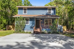 Exterior - Cozy Home w/ Pool near Beaches Sleeps 8 (Biloxi)