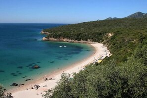 Beach - KING BED w/ Terrace. Perfect Location. Beach Close (Setúbal)