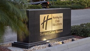 Unclassified image, 4 of 11, button - 3 Bed Waterfront luxury resort Marco Island 7 NIGHTS (Marco Island)