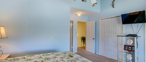 House, Multiple Beds (3A, Rumrunner Retreat) | 3 bedrooms