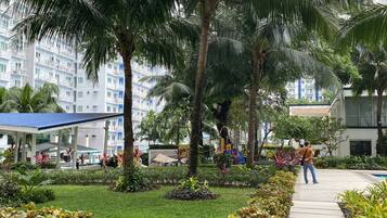 Apartment, 1 Bedroom | Property grounds