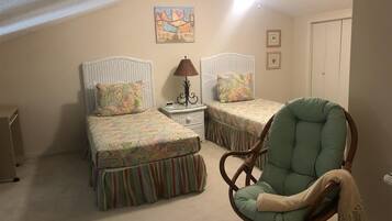 Condo, 1 King Bed (8 E Two Bedroom Condo) | Living area | TV, stereo