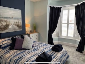 2 habitaciones, tabla de planchar con plancha y wifi gratis