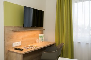 Frette Italian sheets, premium bedding, down comforters