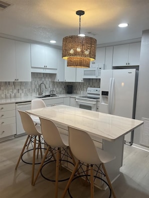 Condo, Plusieurs lits (Isle Be Back) | Cuisine privée | Grille-pain