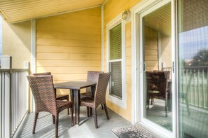 Apartment, Mehrere Betten (7E, Shell We Stay?) | Terrasse/Patio