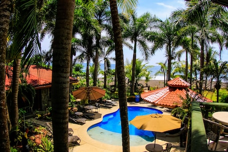 Standard Villa | Living area