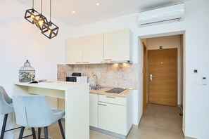 星評価なしの画像、2 / 18、ボタン