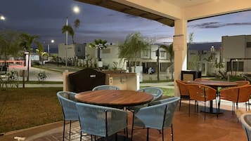 Área de parrilladas y picnic