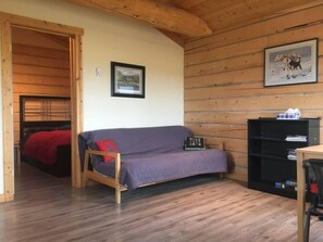 1 bedroom, soundproofing, free WiFi