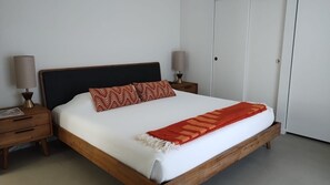 2 Schlafzimmer, Bügeleisen/Bügelbrett, kostenloses WLAN, Bettwäsche